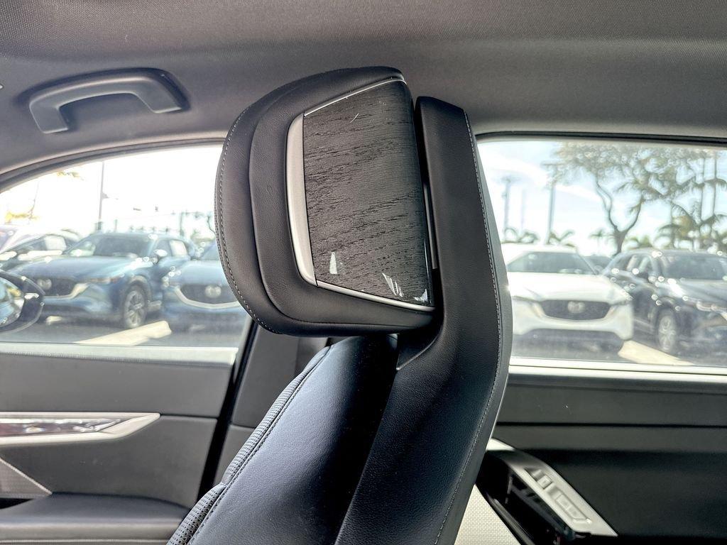 Bmw 7 Series 740I Xdrive Awd 4D Sedan - Thumbnail 18