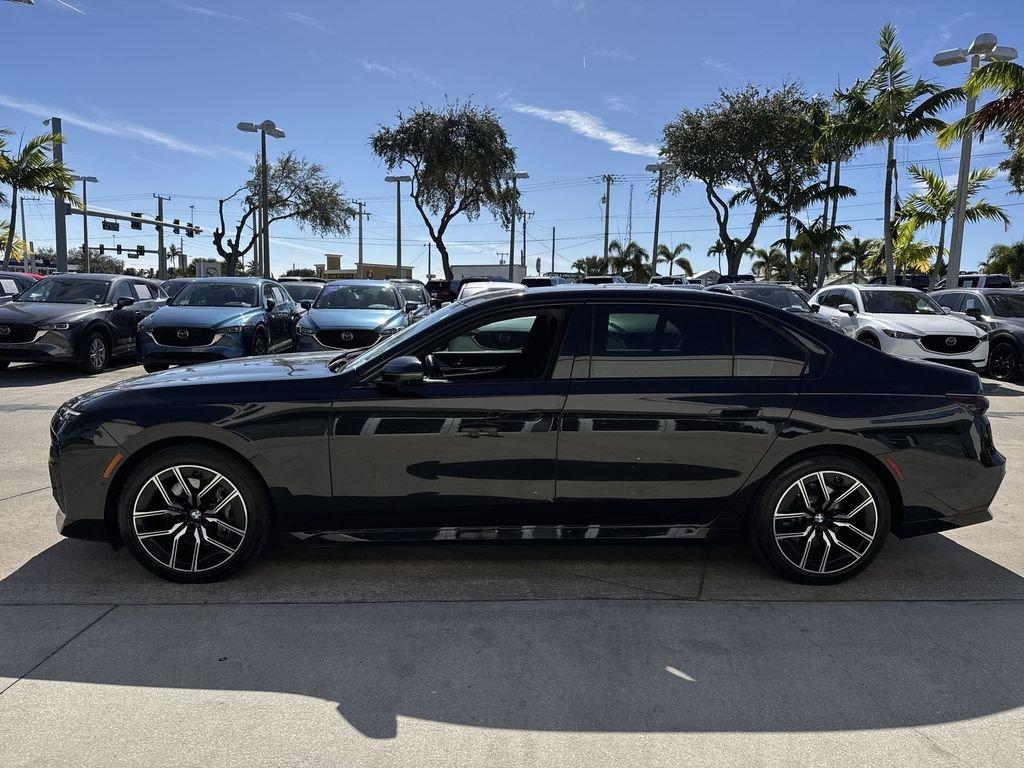 Bmw 7 Series 740I Xdrive Awd 4D Sedan - Thumbnail 13