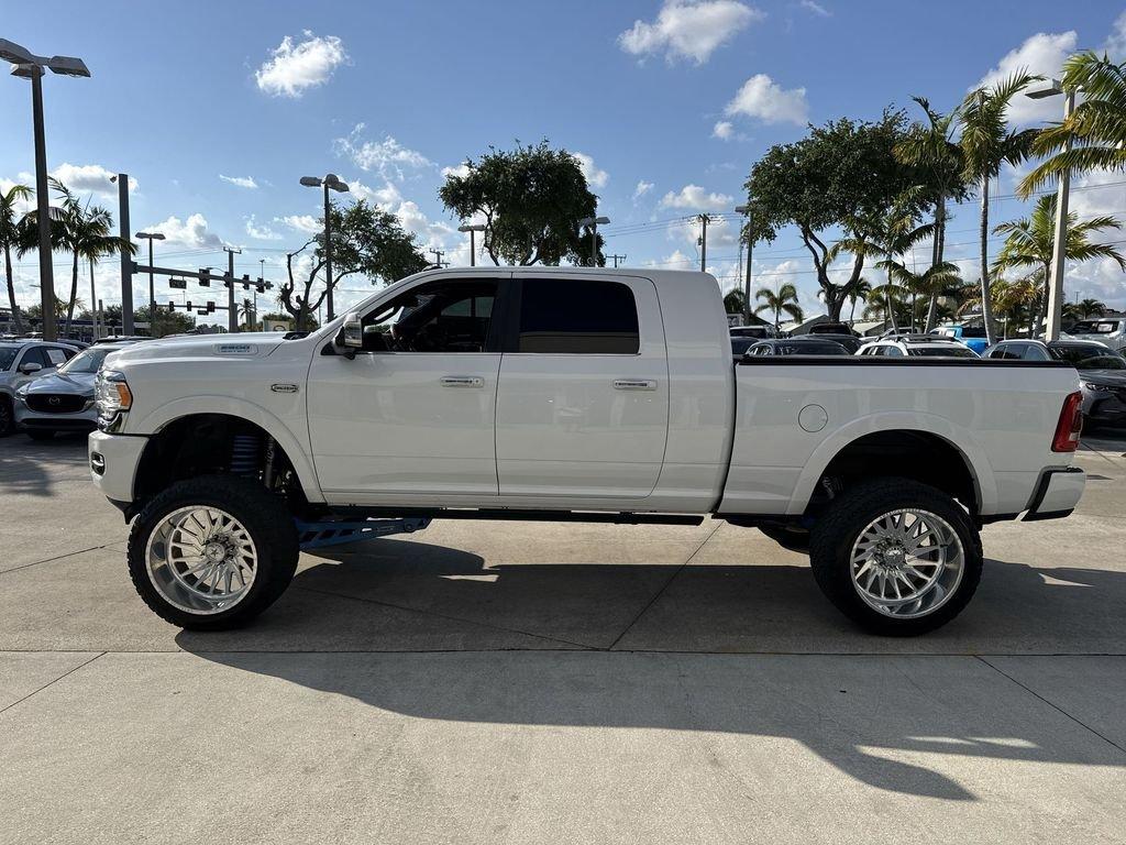 Ram 2500 Laramie Longhorn 4Wd 4D Mega Cab - Thumbnail 13