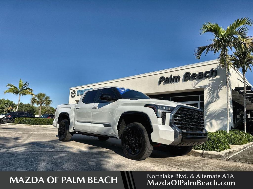 Toyota Tundra Hybrid Platinum 1794 Edition 4Wd 4D Crew Cab - Thumbnail 2