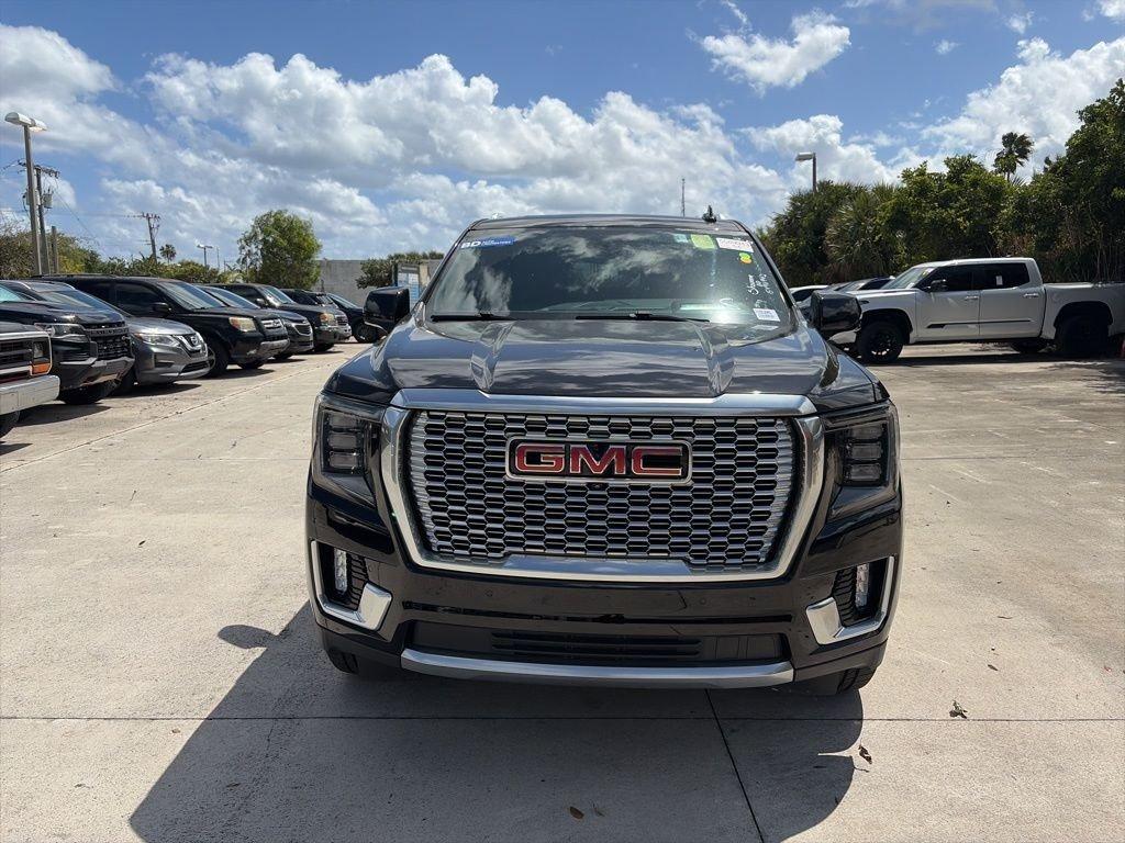Gmc Yukon Xl Denali 4Wd 4D Sport Utility - Thumbnail 9