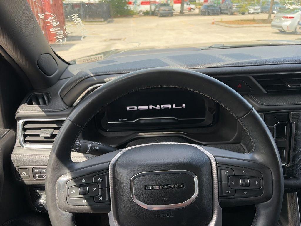 Gmc Yukon Xl Denali 4Wd 4D Sport Utility - Thumbnail 15