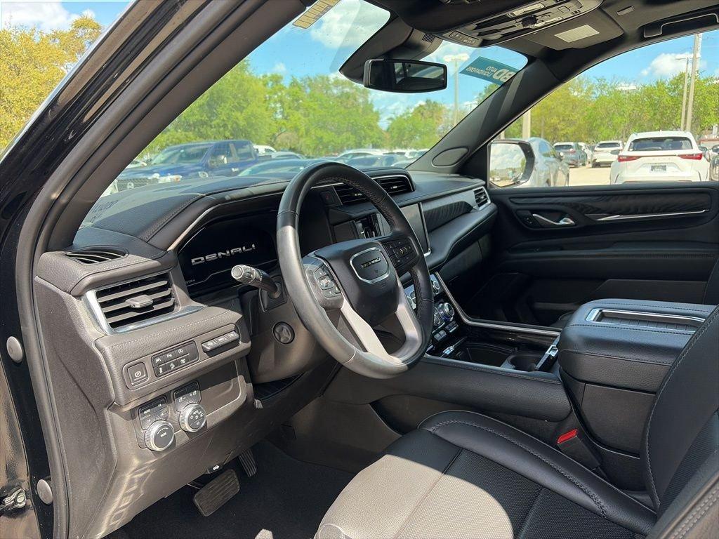 Gmc Yukon Xl Denali 4Wd 4D Sport Utility - Thumbnail 10