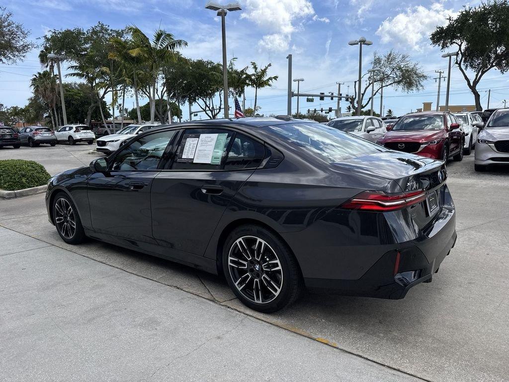 Bmw 5 Series 540I Xdrive Awd 4D Sedan - Thumbnail 14