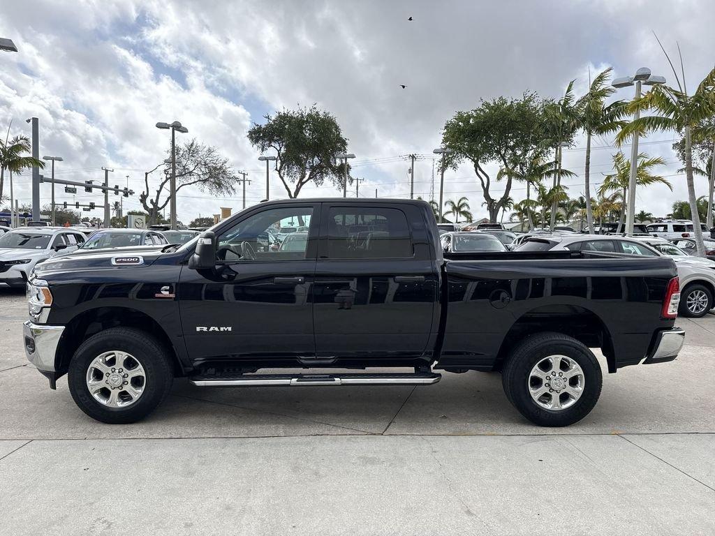 Ram 2500 Big Horn 4Wd 4D Crew Cab - Thumbnail 13