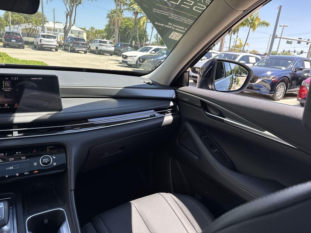 Infiniti Qx60 Luxe Fwd 4D Sport Utility - Thumbnail 17