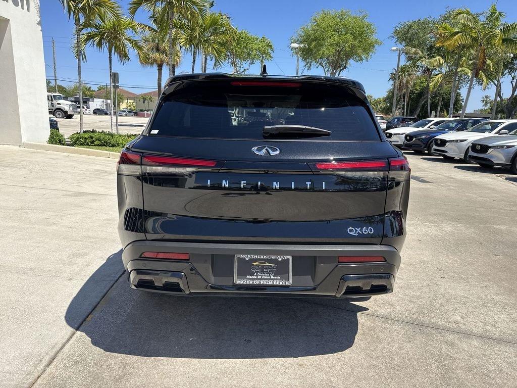 Infiniti Qx60 Luxe Fwd 4D Sport Utility - Thumbnail 4