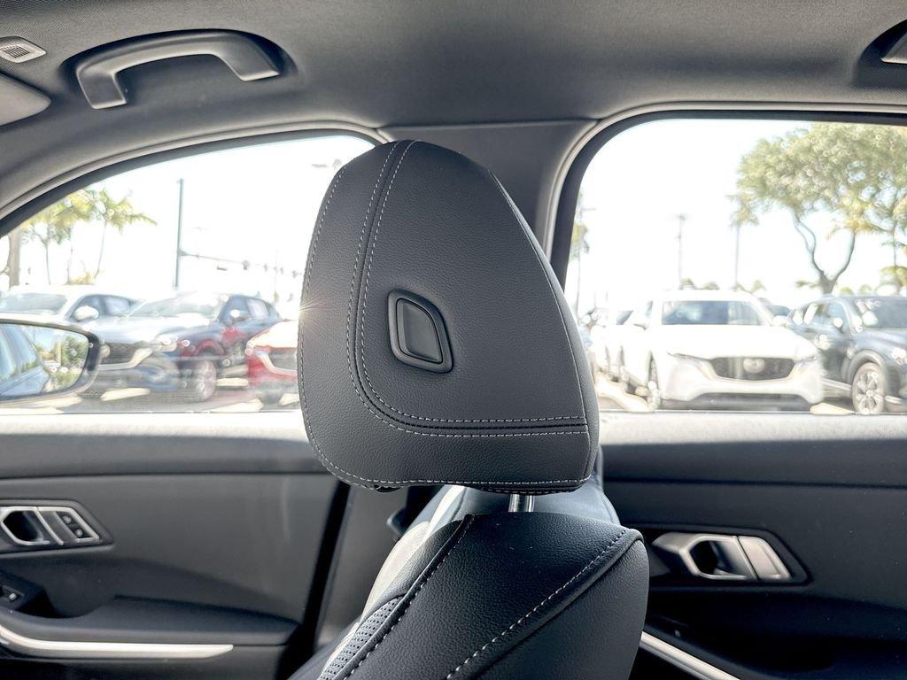 Bmw 3 Series 330I Rwd 4D Sedan - Thumbnail 18