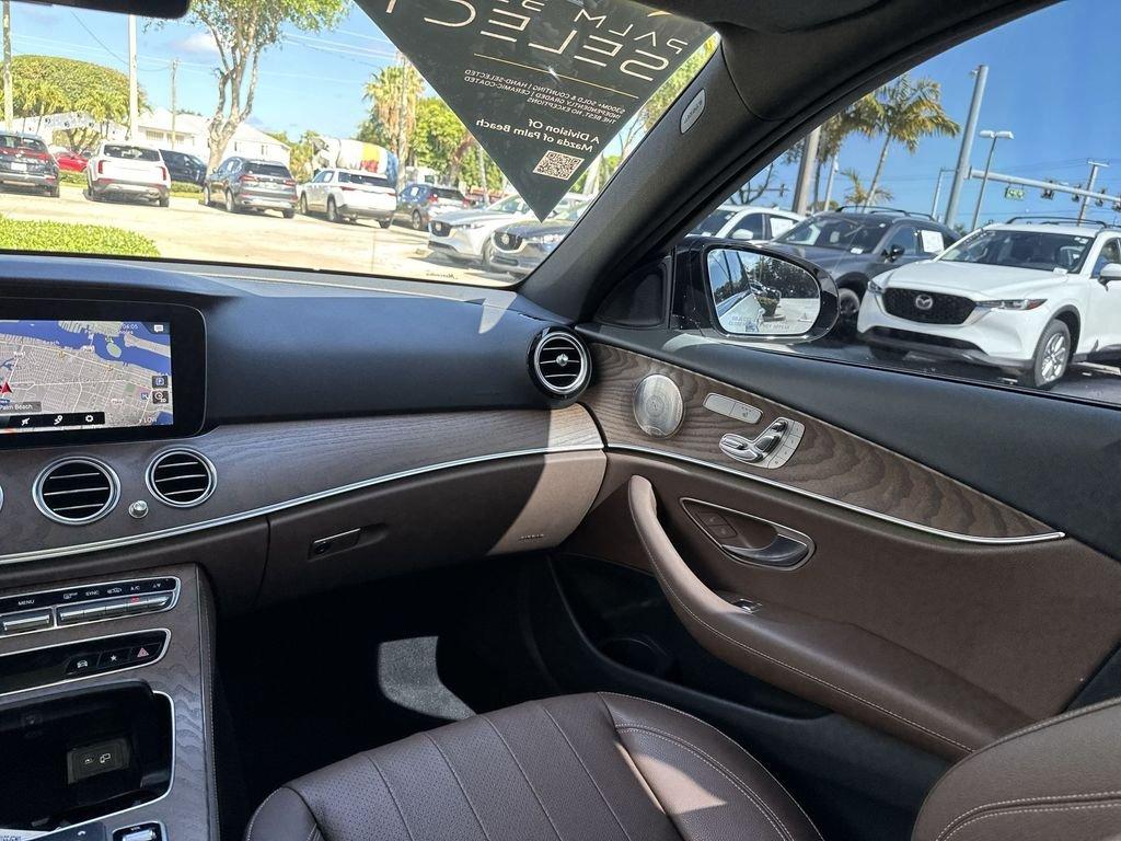 Mercedes-Benz E 350 Rwd 4D Sedan - Thumbnail 17