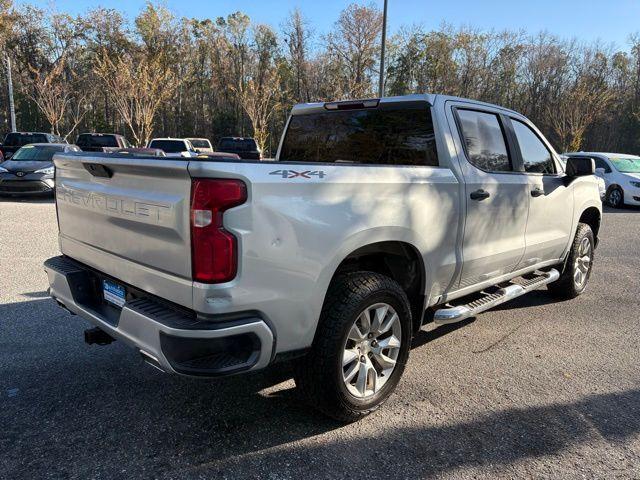 Chevrolet Silverado 1500 - Thumbnail 5