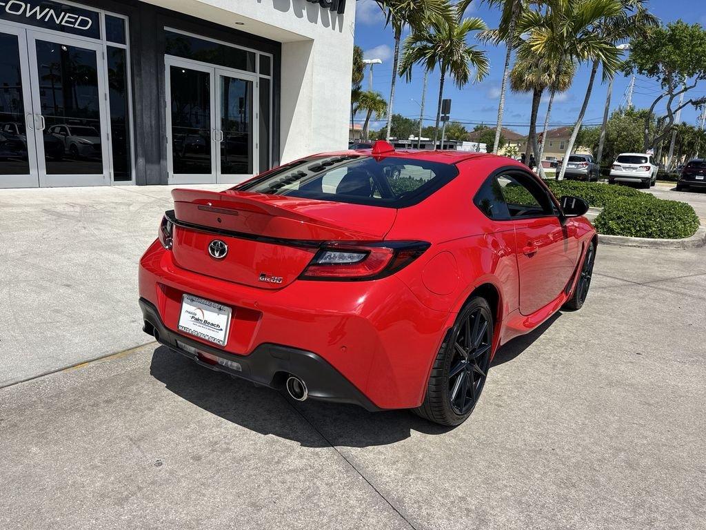 Toyota Gr86 Premium Rwd 2D Coupe - Thumbnail 5