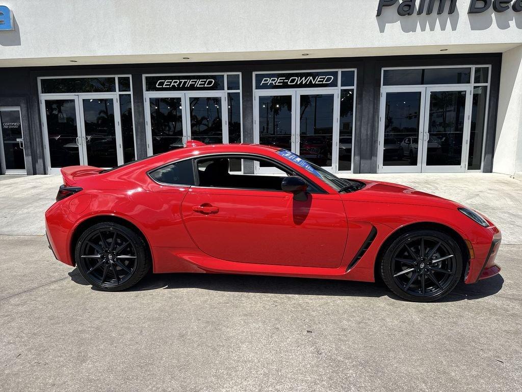 Toyota Gr86 Premium Rwd 2D Coupe - Thumbnail 7