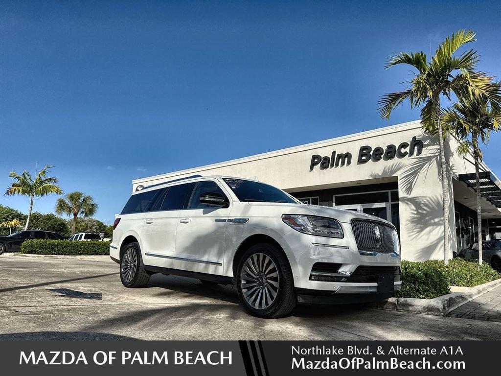 Lincoln Navigator L Reserve 4Wd 4D Sport Utility - Thumbnail 2