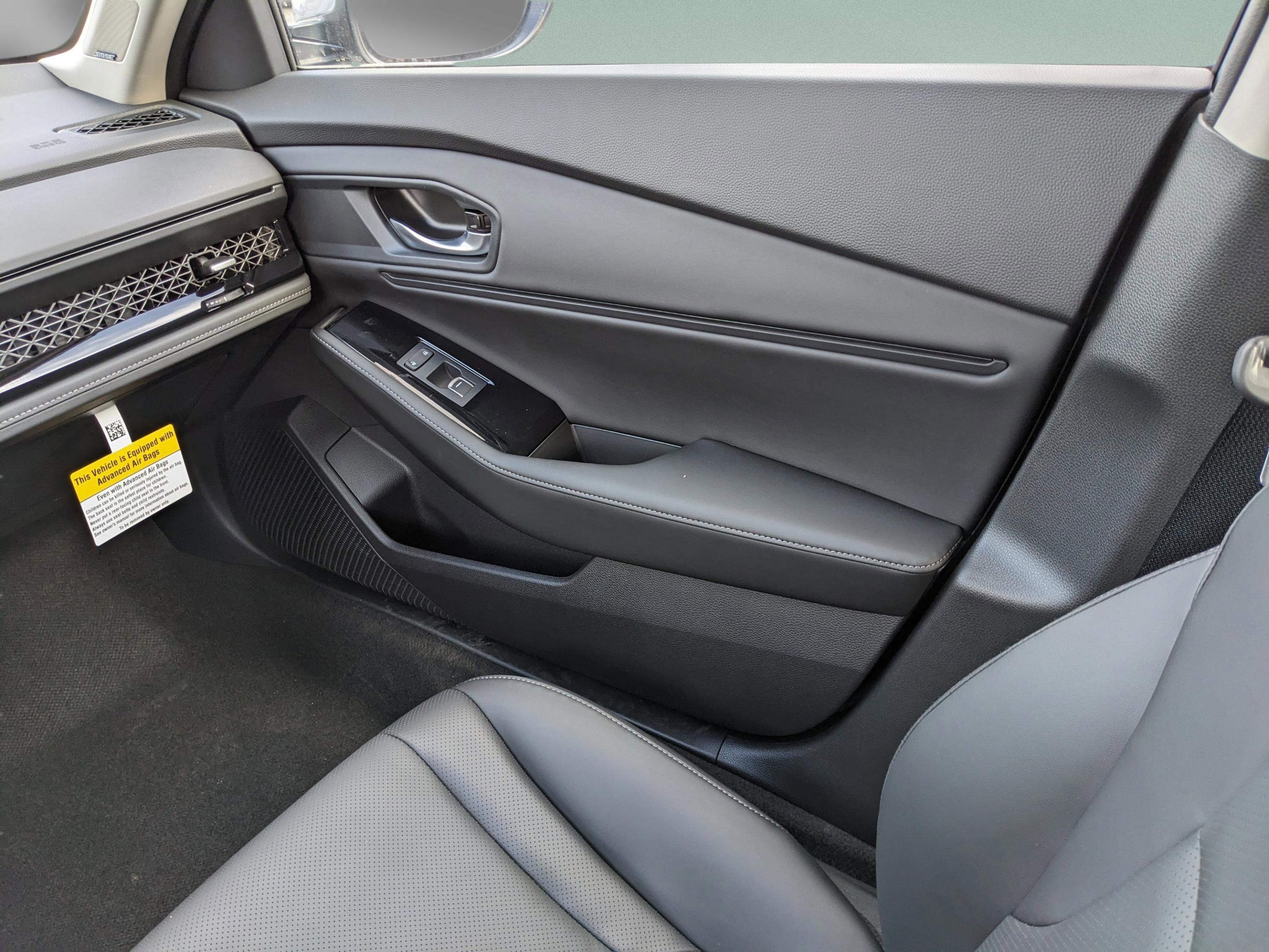 Honda Accord Hybrid Touring - Thumbnail 15