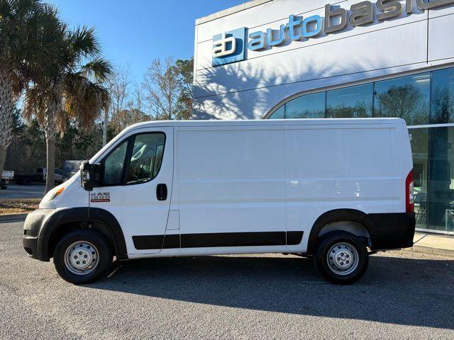 Ram ProMaster 1500 - Thumbnail 2