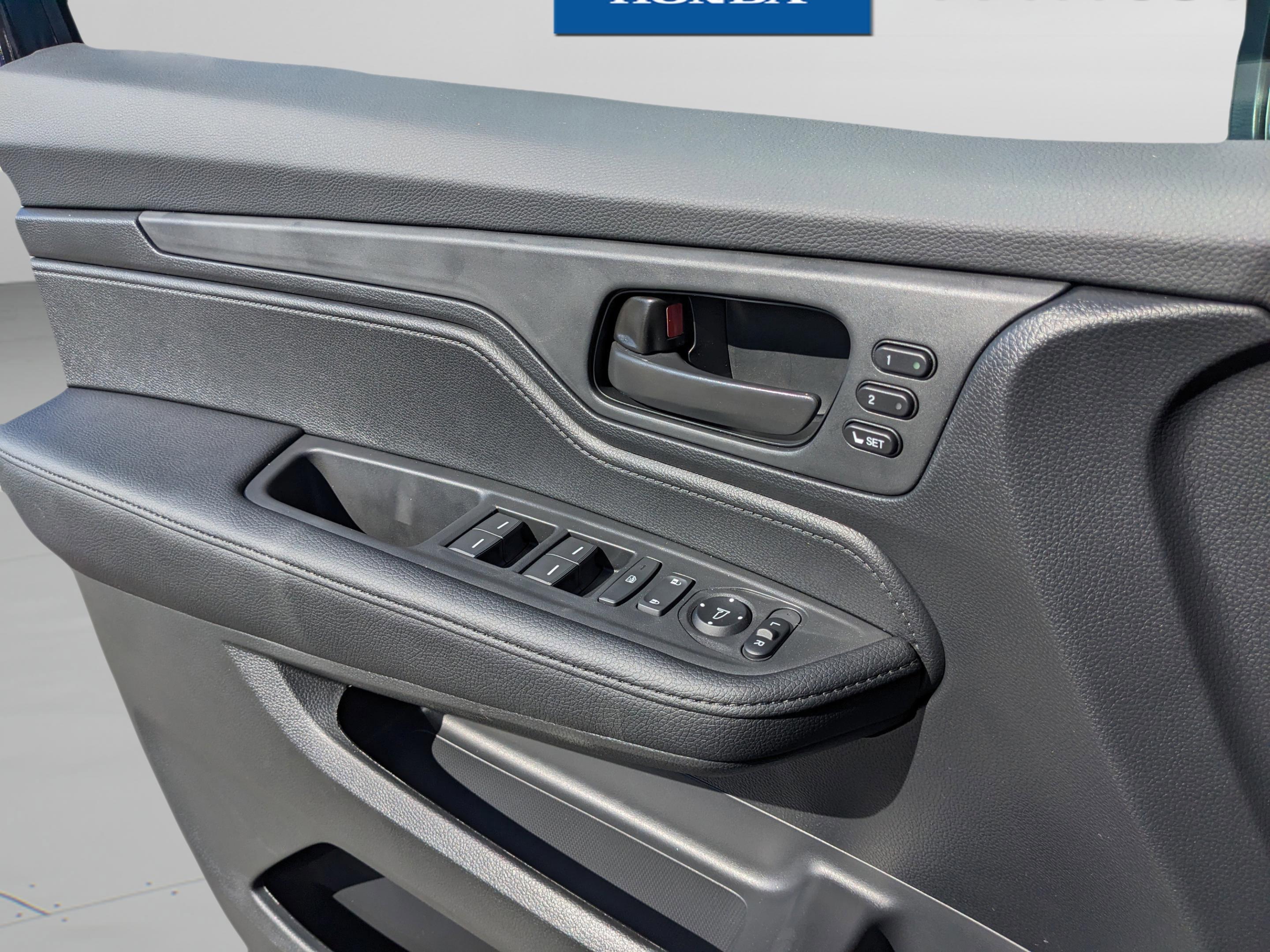 Honda Odyssey Ex-L - Thumbnail 20