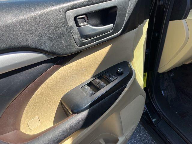 Toyota Highlander - Thumbnail 20