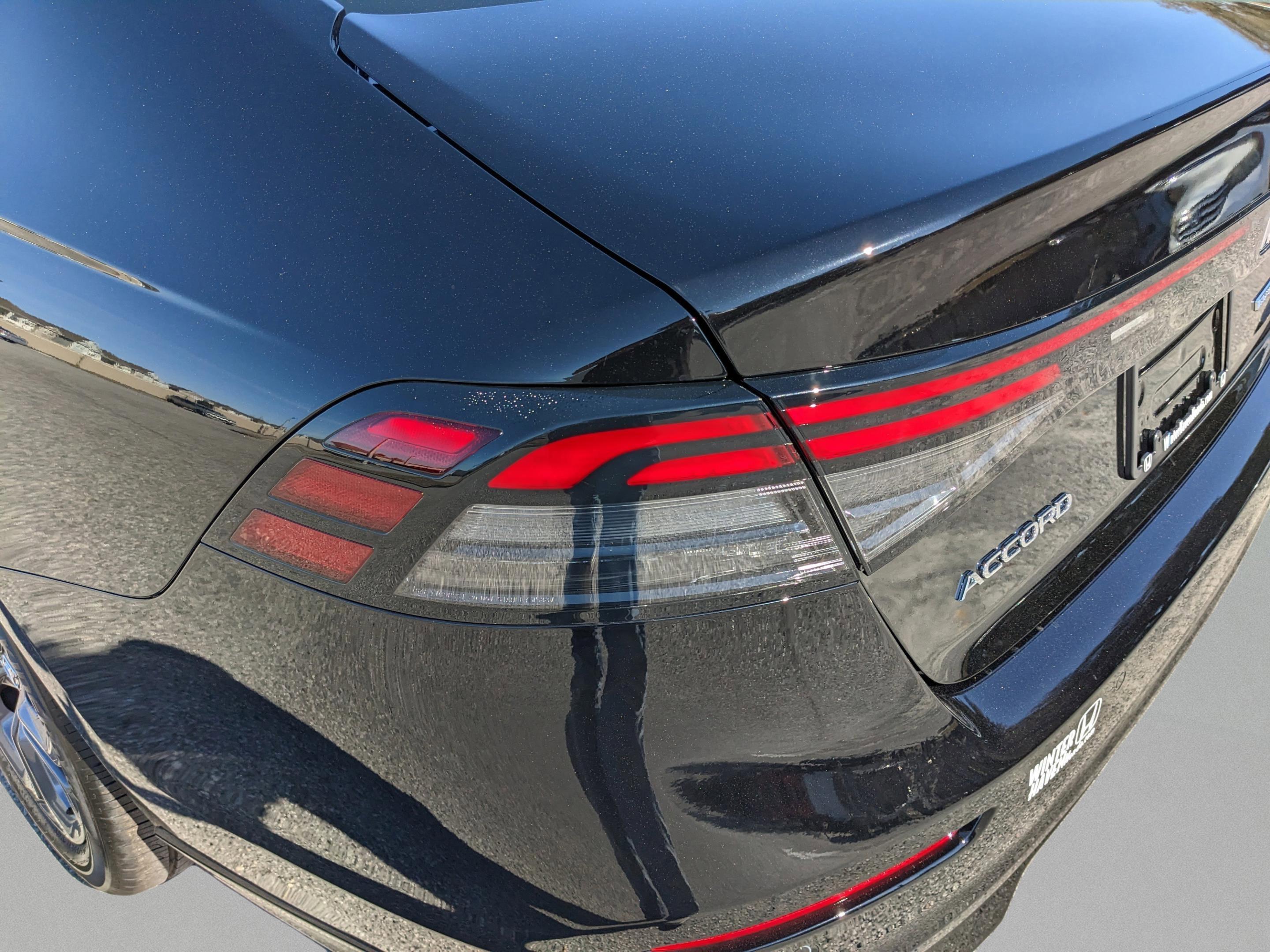 Honda Accord Hybrid Ex-L - Thumbnail 9