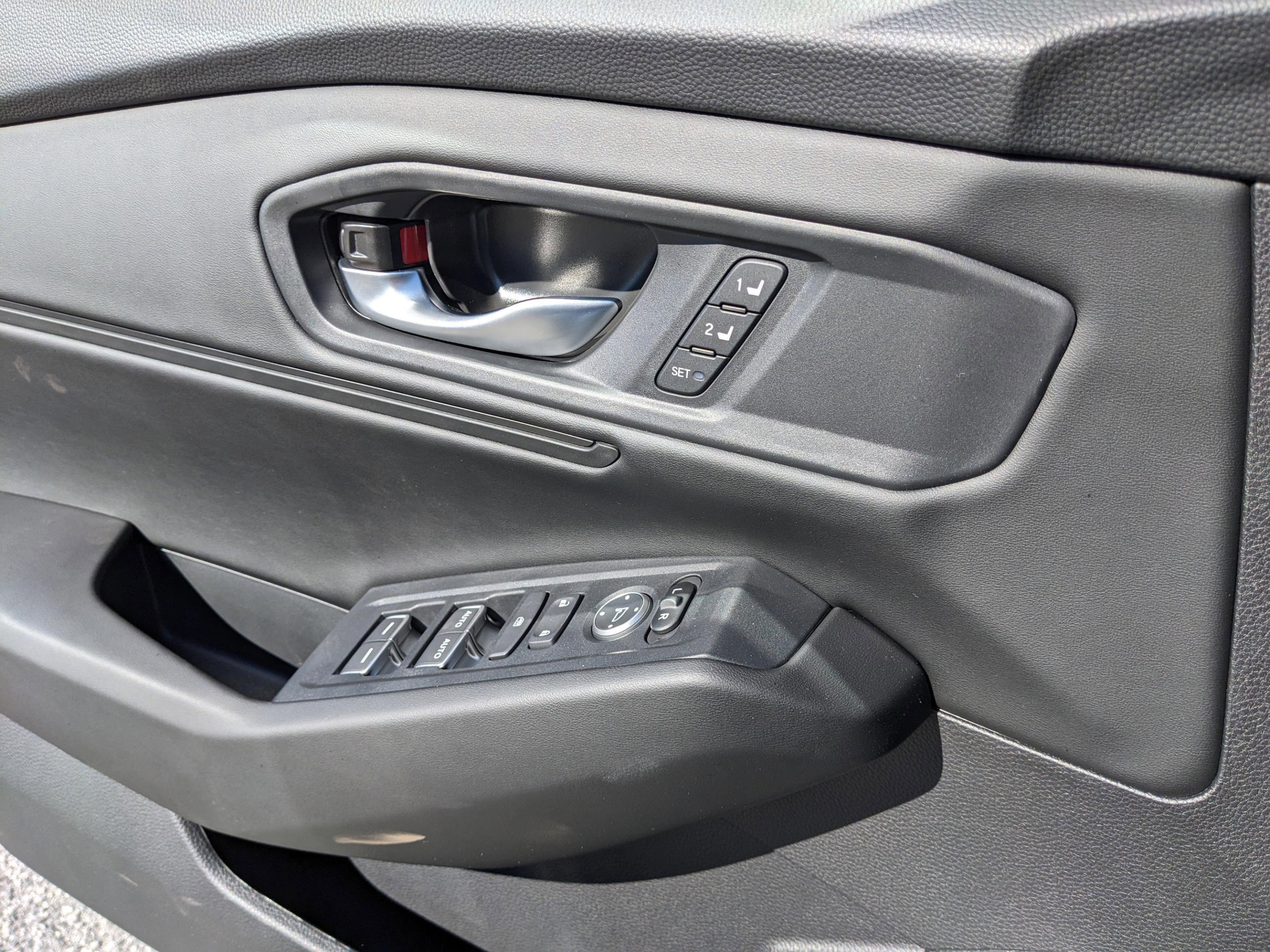 Honda Accord Hybrid Ex-L - Thumbnail 18