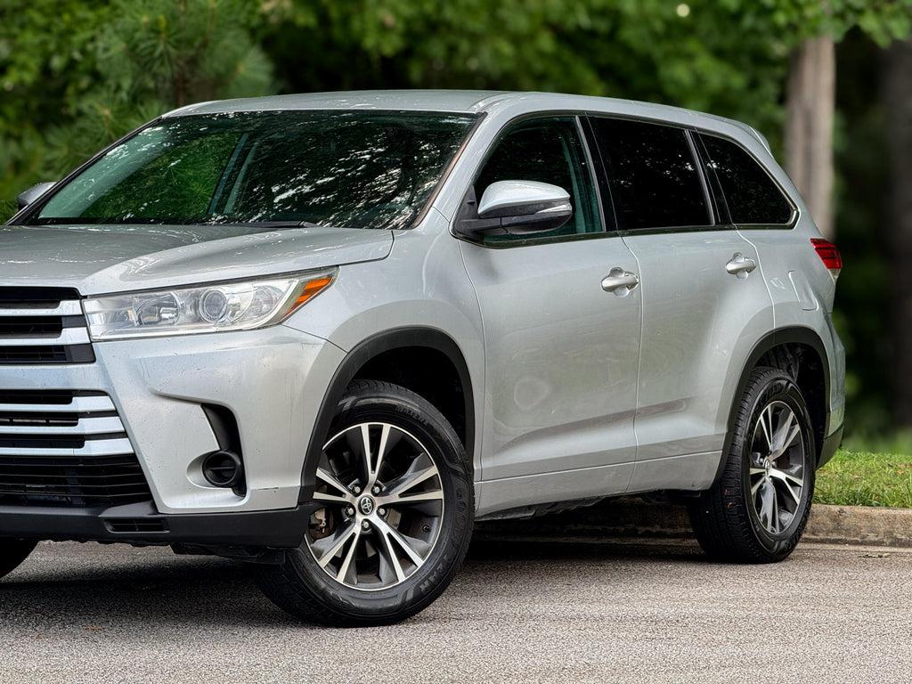 Toyota Highlander - Thumbnail 2