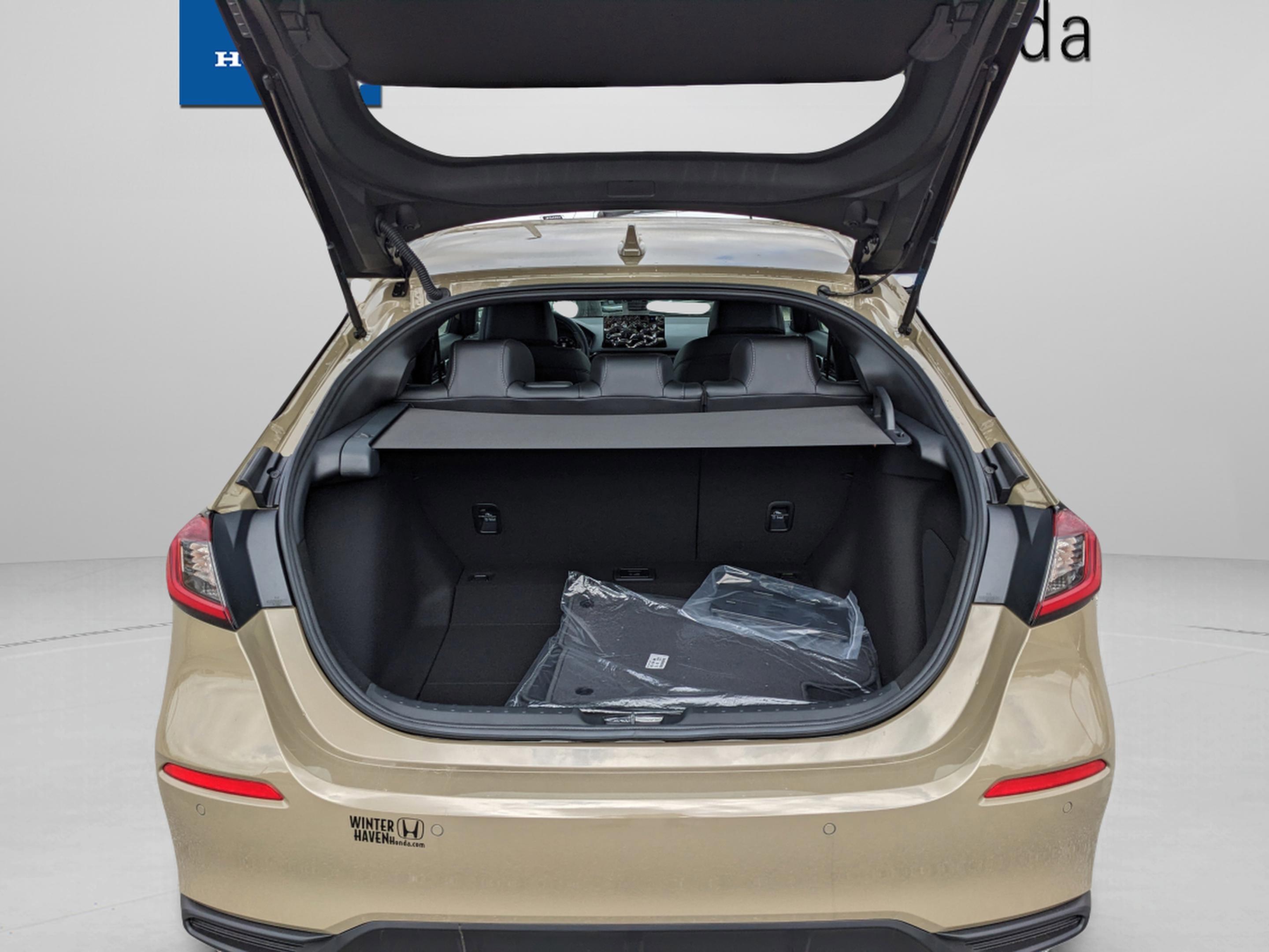 Honda Civic Hatchback Hybrid Sport Touring - Thumbnail 15