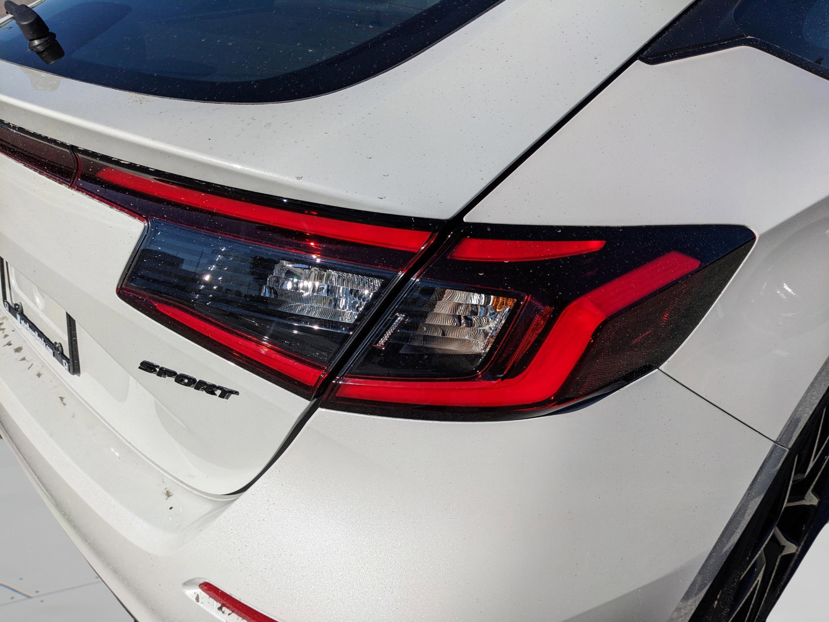 Honda Civic Hatchback Sport - Thumbnail 10