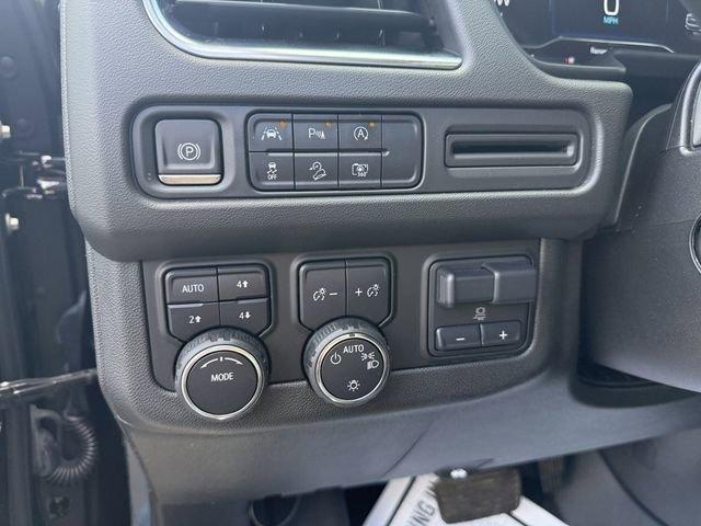 Chevrolet Suburban Z71 - Thumbnail 20