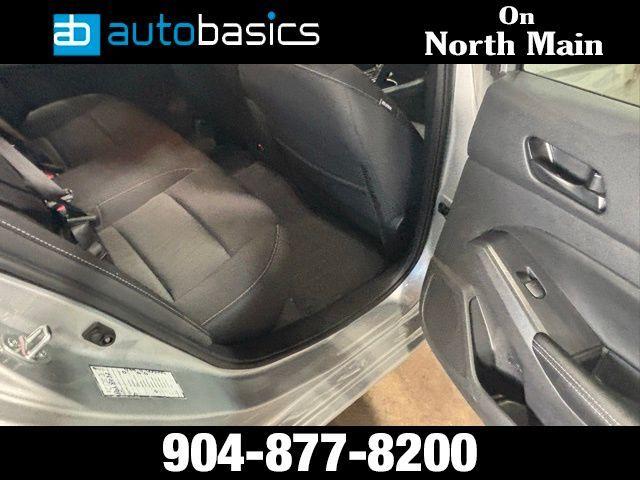 Nissan Altima - Thumbnail 19