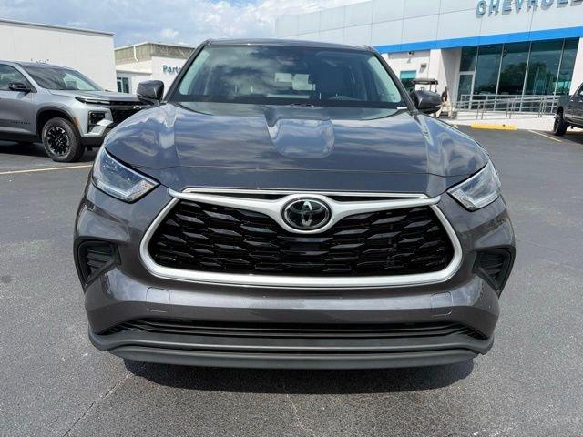 Toyota Highlander L - Thumbnail 3