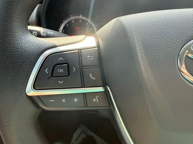 Toyota Highlander L - Thumbnail 20