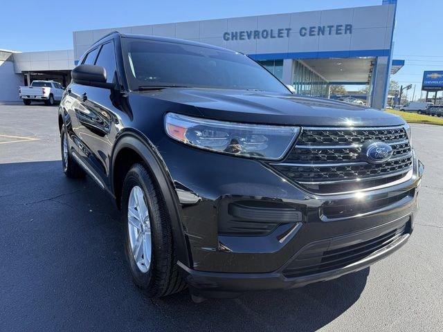 Ford Explorer Xlt - Thumbnail 2