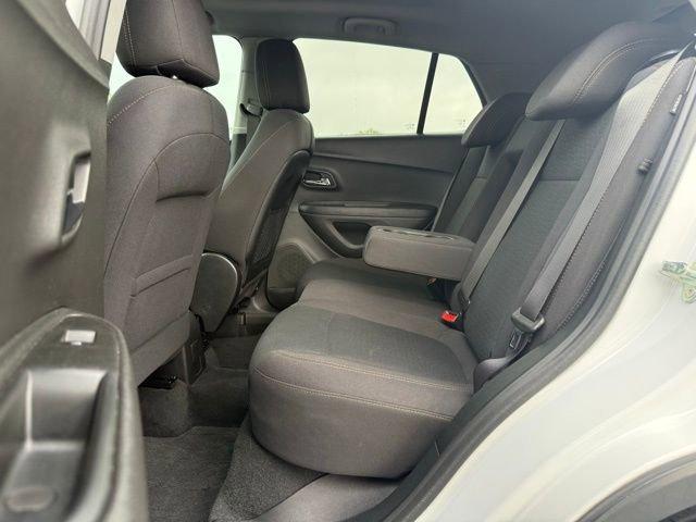 Chevrolet Trax Ls - Thumbnail 12