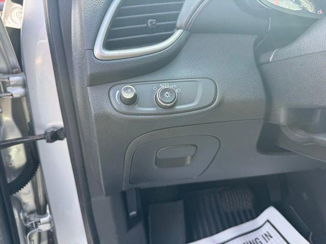 Chevrolet Trax Lt - Thumbnail 16