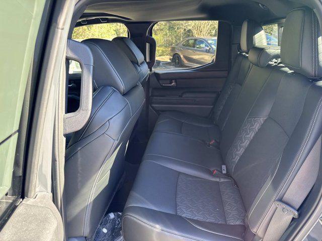 Toyota Tacoma Ltd Hv 4X4 Double Cab - Thumbnail 16