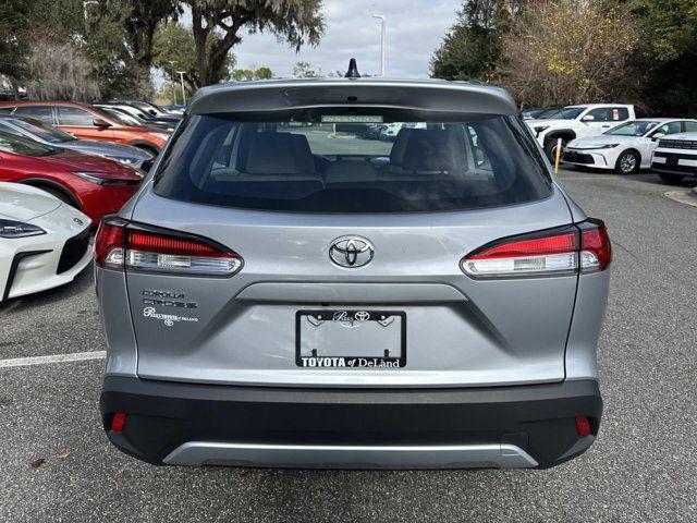 Toyota Corolla Cross L - Thumbnail 3