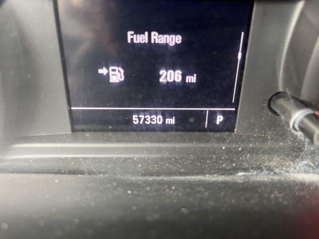 Chevrolet Silverado 1500 - Thumbnail 13