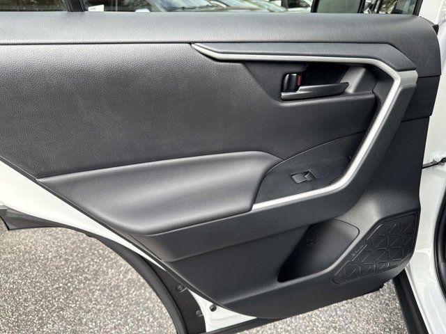 Toyota Rav4 Hybrid Le Awd Suv - Thumbnail 12