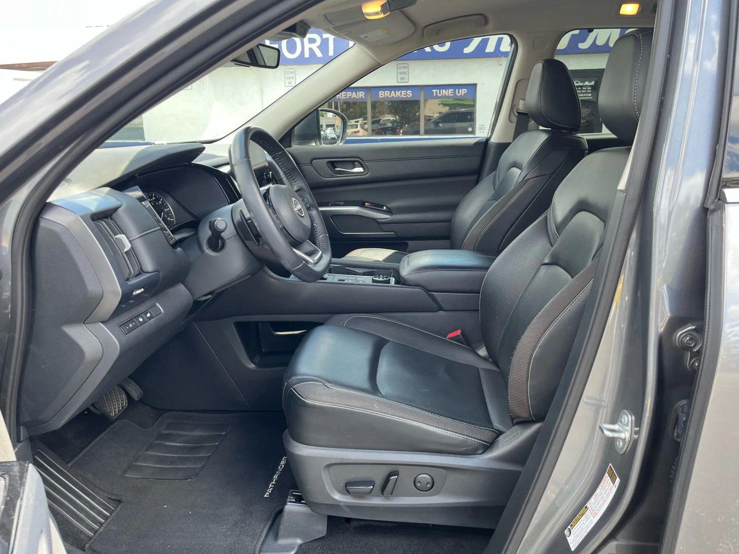 Nissan Pathfinder Sl - Thumbnail 15