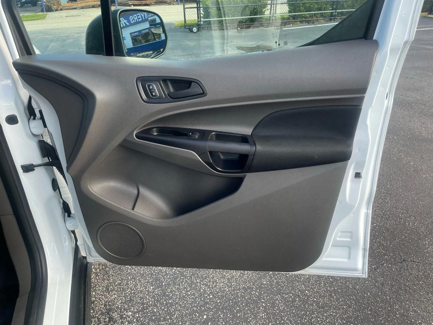 Ford Transit Connect Van Xl - Thumbnail 19