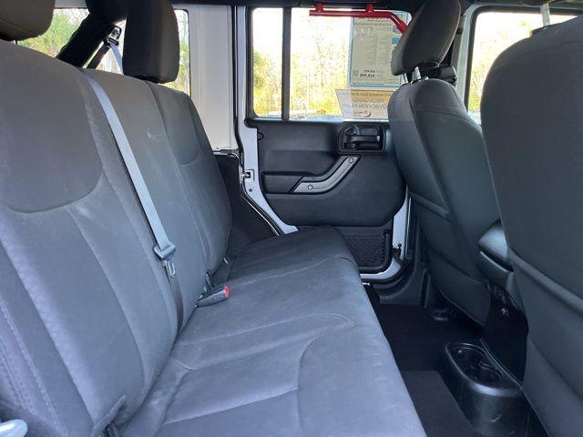 Jeep Wrangler JK - Thumbnail 11