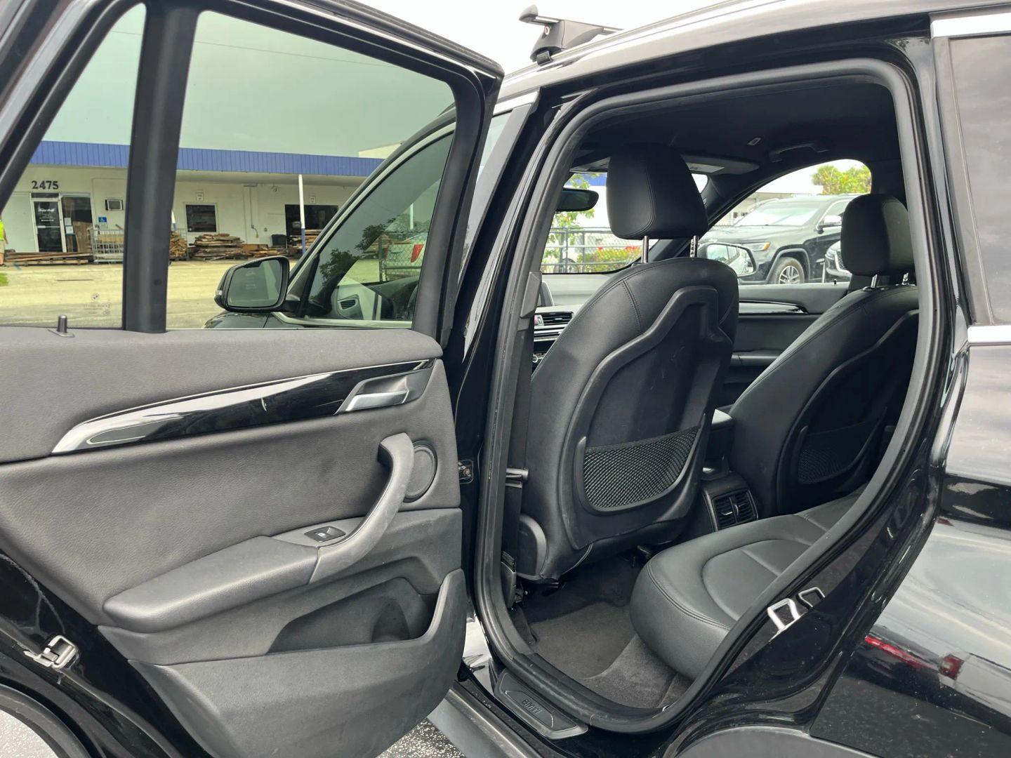 BMW X1 Sdrive28I - Thumbnail 19