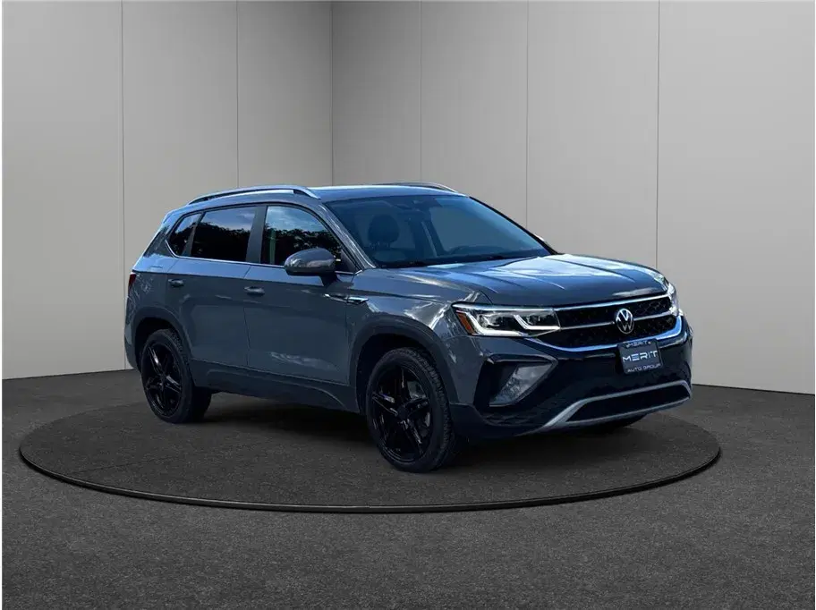 Volkswagen Taos Sel 4Motion Sport Utility 4D - View 1