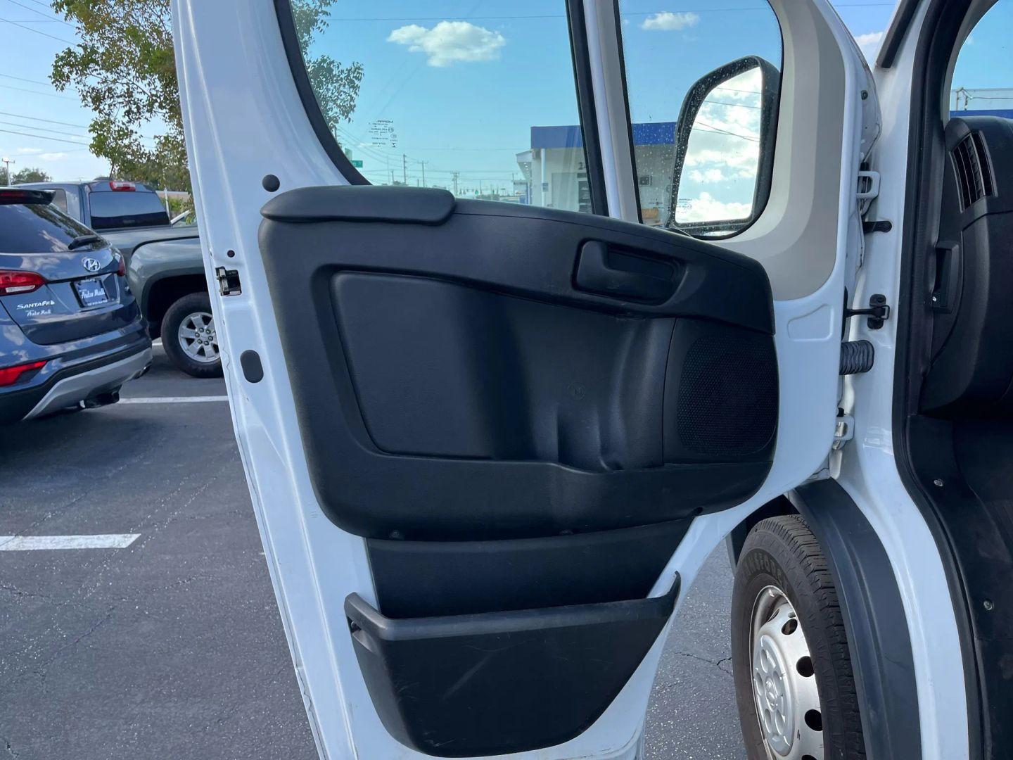 Ram Promaster Cargo Van - Thumbnail 17