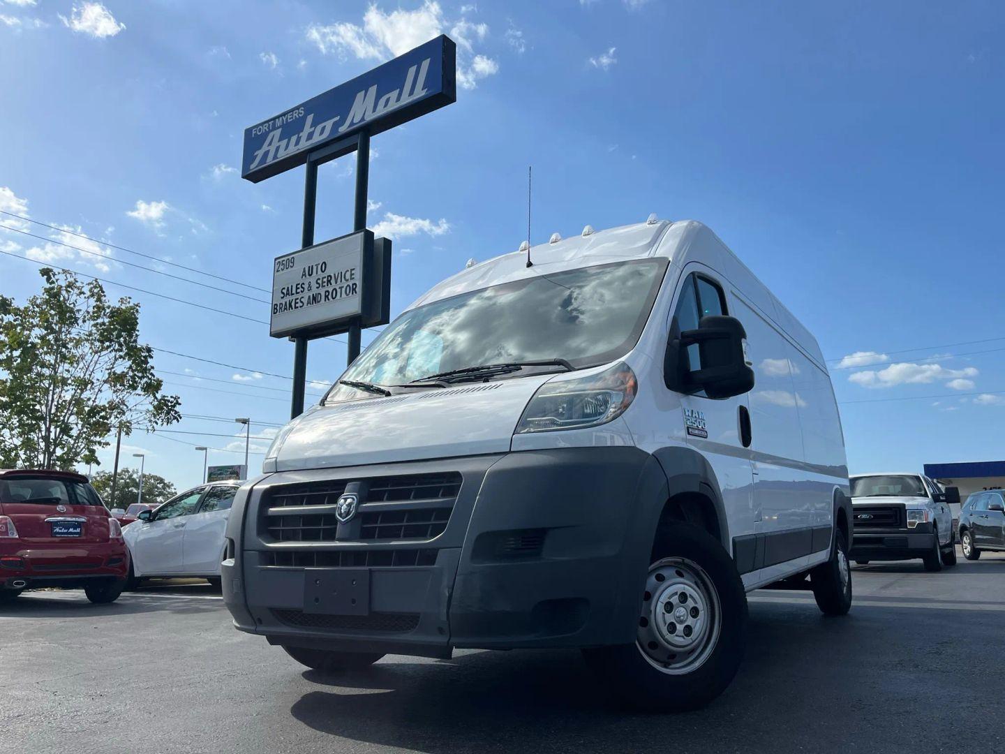 Ram Promaster Cargo Van - Thumbnail 3