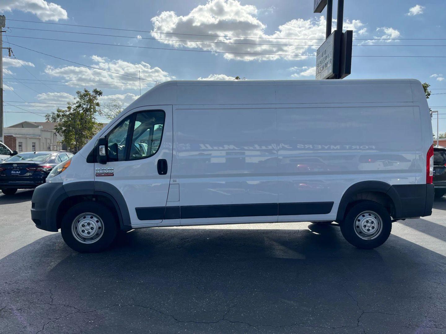 Ram Promaster Cargo Van - Thumbnail 8