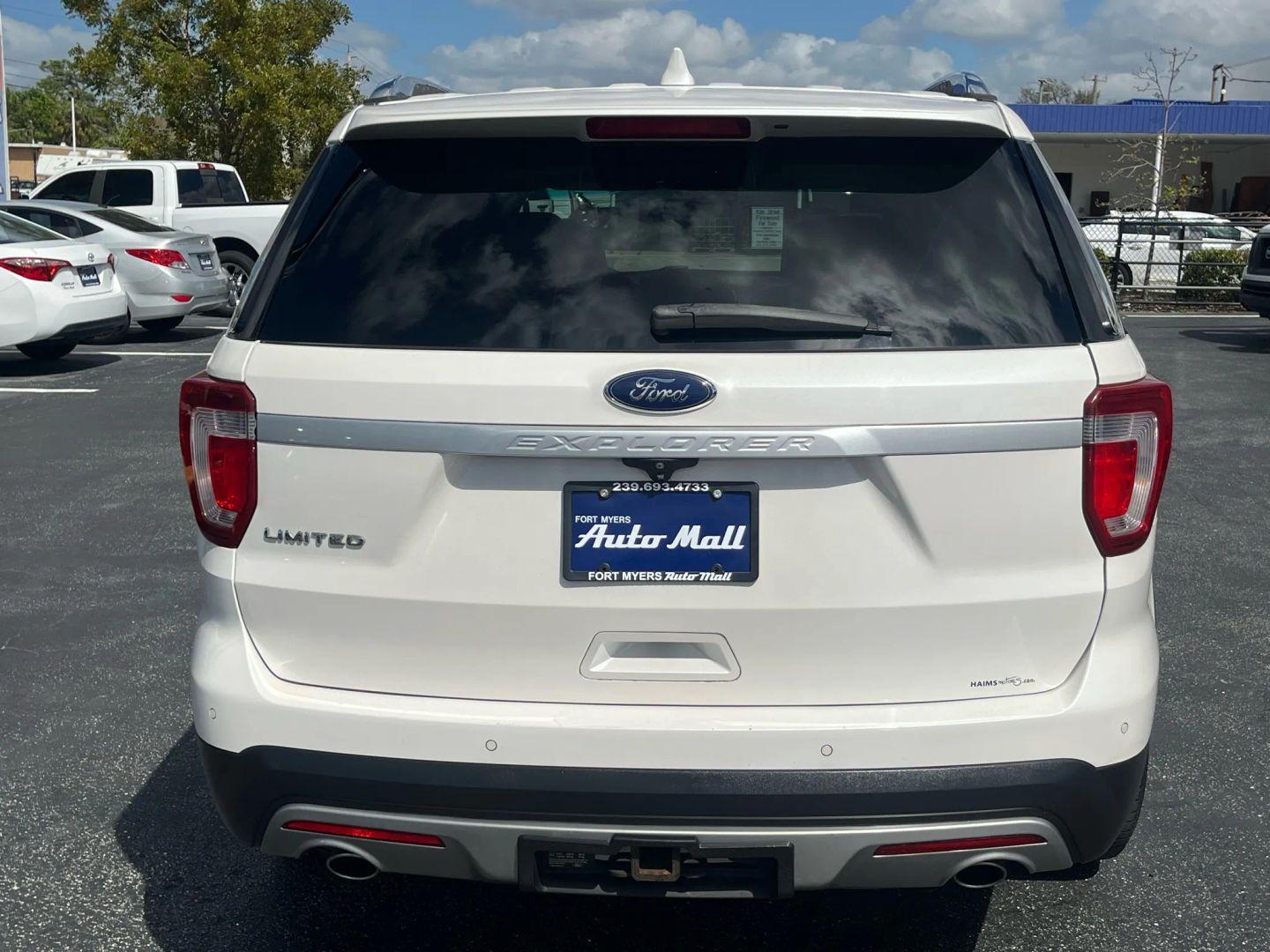 Ford Explorer Limited - Thumbnail 10