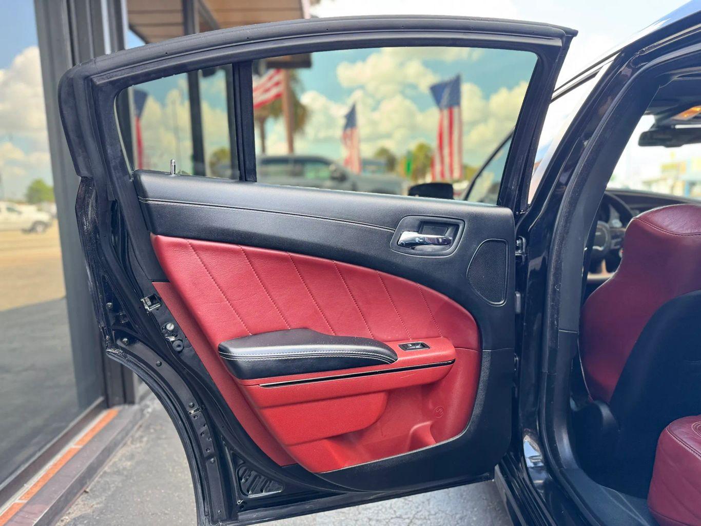 Dodge Charger Srt Hellcat Redeye Jailbreak Widebody Sedan 4D - Thumbnail 17