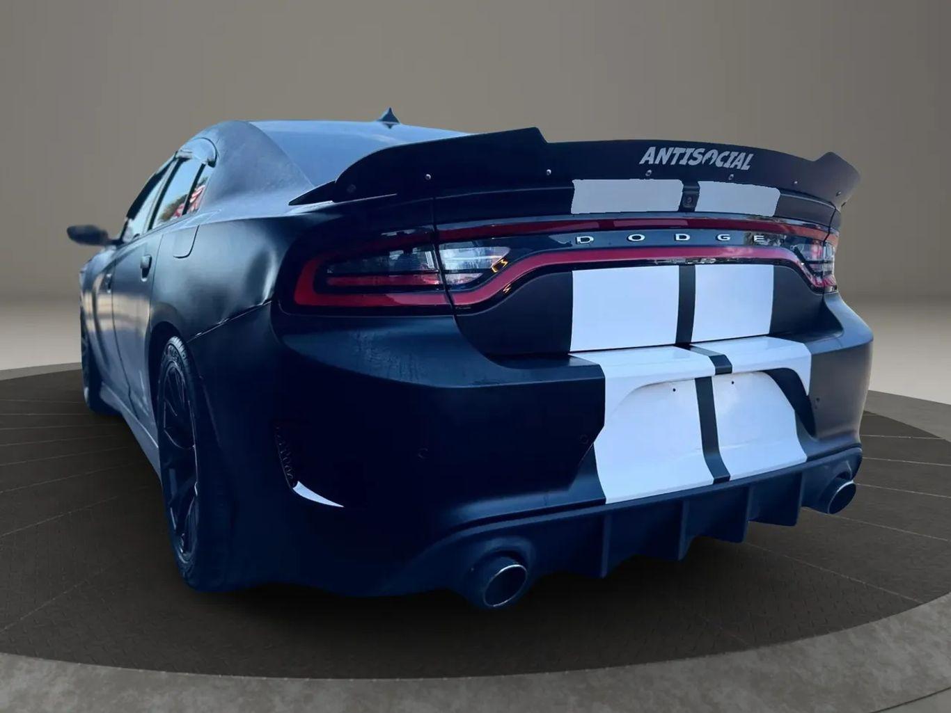 Dodge Charger R/T Scat Pack Sedan 4D - Thumbnail 9