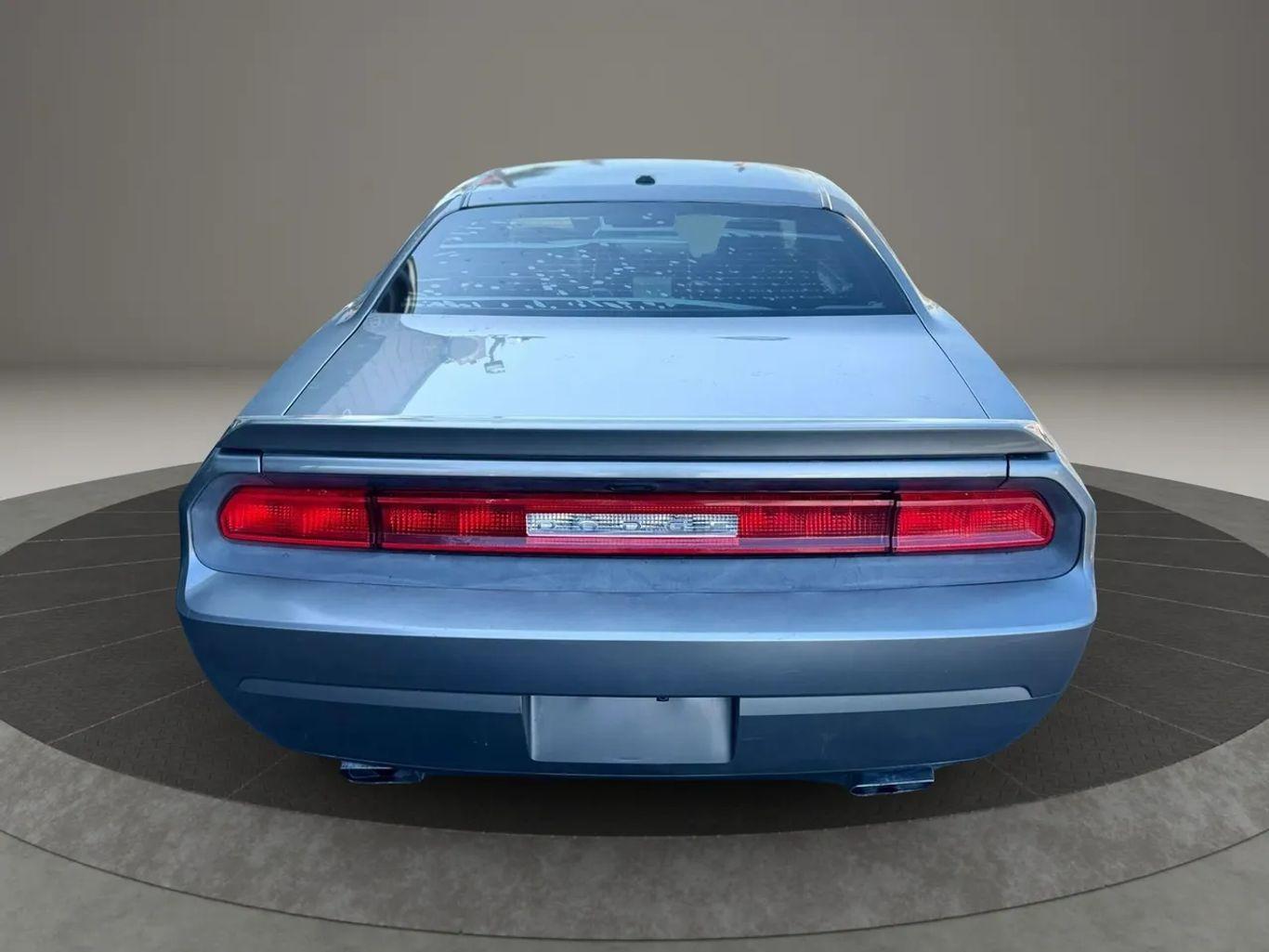 Dodge Challenger R/T Coupe 2D - Thumbnail 18