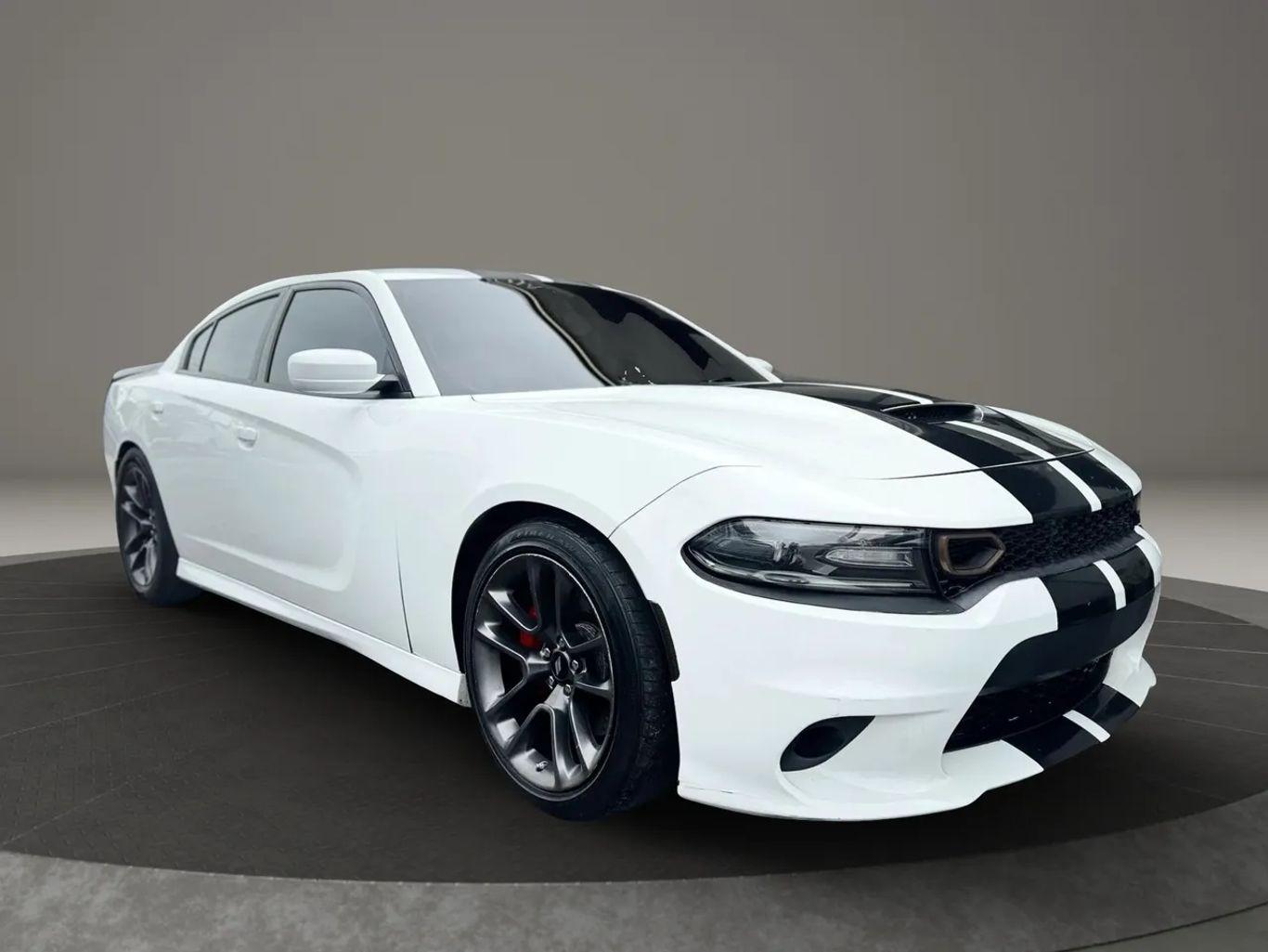 Dodge Charger Scat Pack Sedan 4D - Thumbnail 5